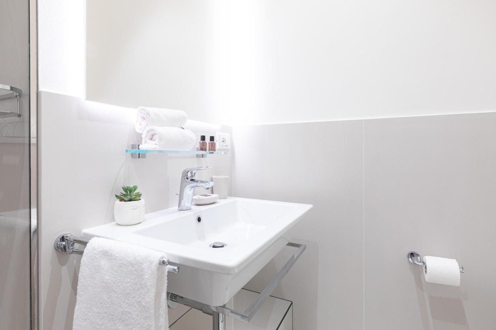 Centrale Suite With Balcony - Top Collection Μιλάνο Εξωτερικό φωτογραφία