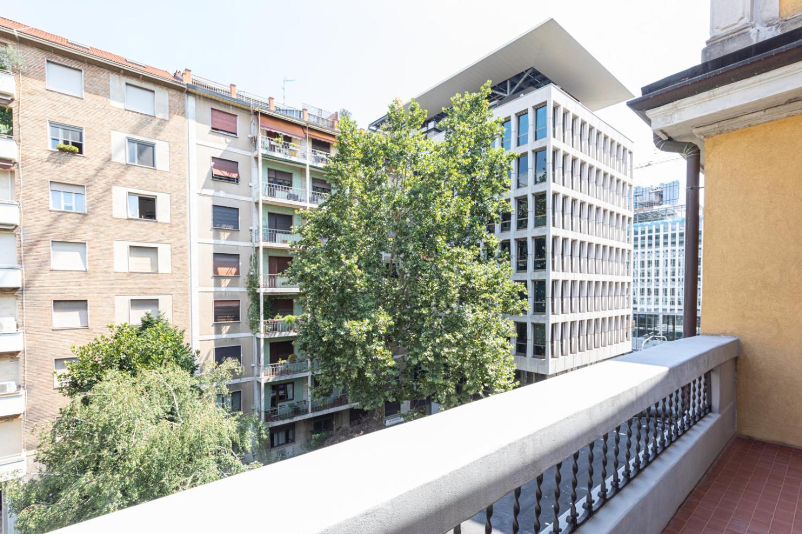 Centrale Suite With Balcony - Top Collection Μιλάνο Εξωτερικό φωτογραφία